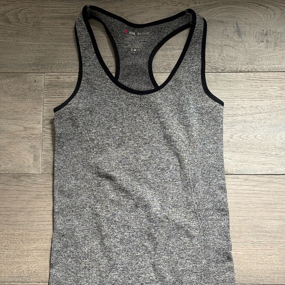 Ida Active Tank